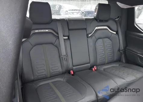 2025 Rivian R1T Adventure Dual Motor Large Pack/Adventure Dual Motor Max Pack from USA, damaged, VIN 7FCTGBAA3SN039967